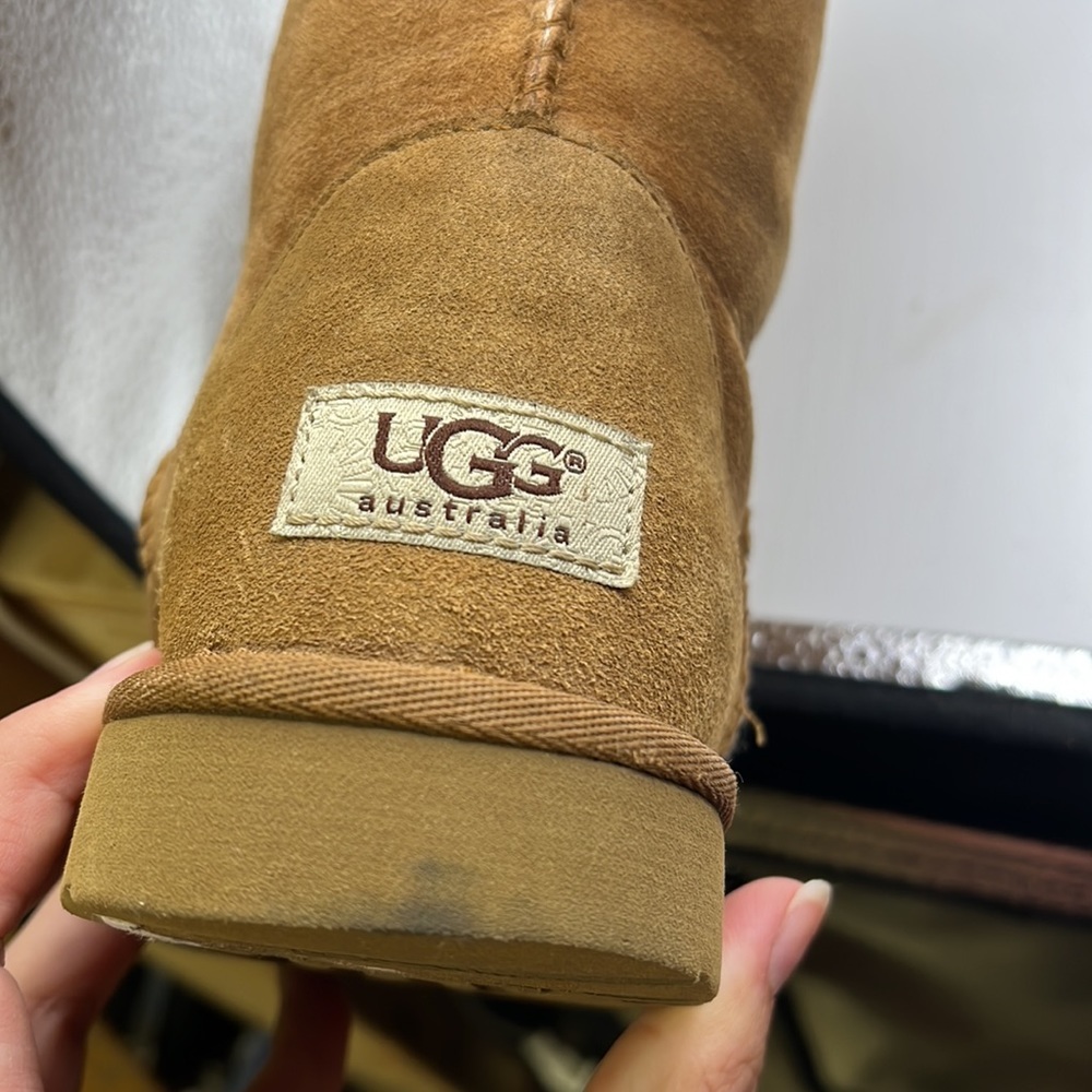 Ugg Tall Winter Boots Brown Leather Sheep Womens Size 7 - Picture 9 of 16